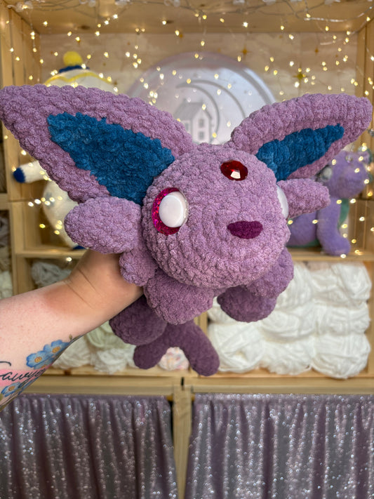 Phsycic Kitty Crochet Plushie