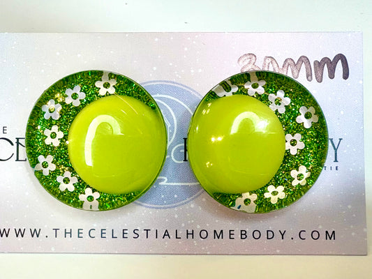 May Flowers Green Pupil 3D Safety Eyes - 30mm